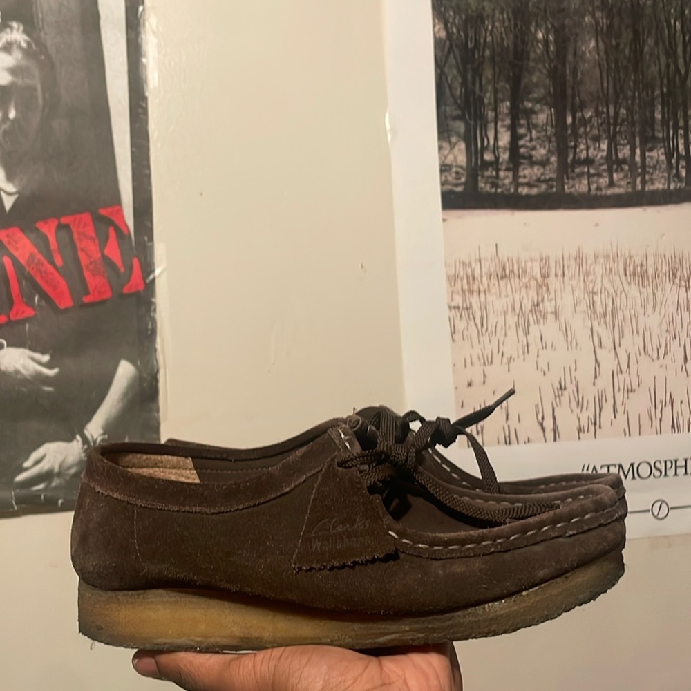 brown clark wallabee